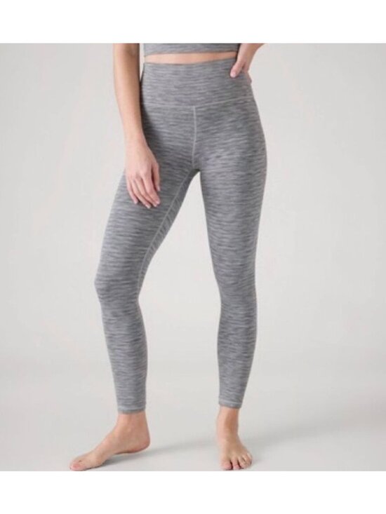 Athleta Pants - ATHLETA transcend textured 7/8 leggings in stratus gray nova size M